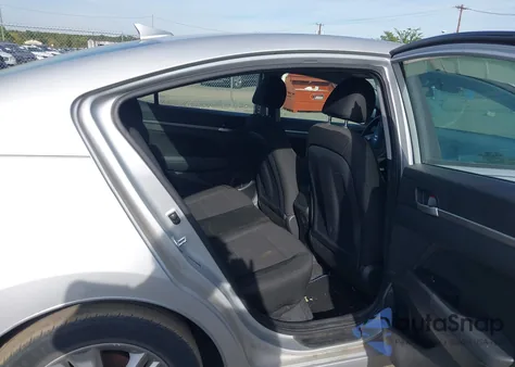 2019 Hyundai Elantra Sel from USA, damaged, VIN 5NPD84LF8KH427319